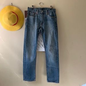 Levis 513